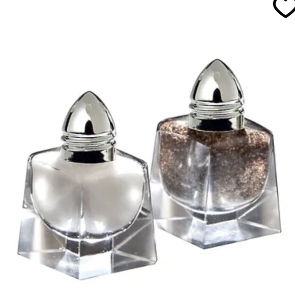 Miniature Glass Salt and Pepper Shakers with silver top! EUC! - Picture 4 of 4